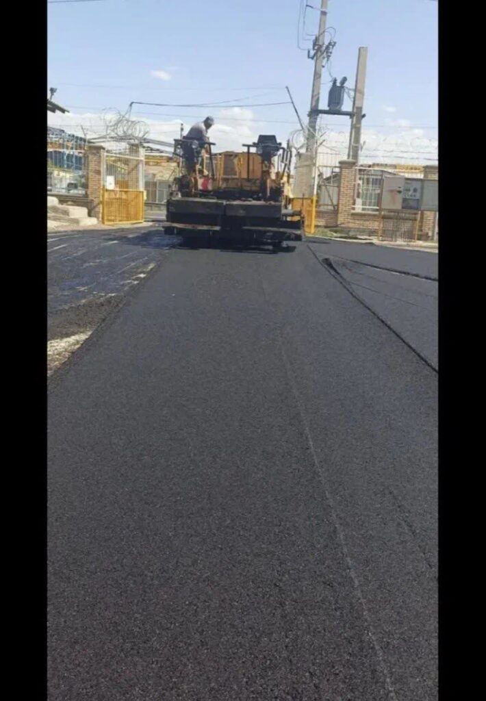 اجرای آسفالت خیابان
