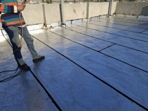 اجرای اصولی عایق رطوبتی ایزوگام توسط بزرگ ترین تولید کننده عایق رطوبتی